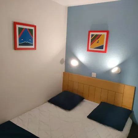 Ref 050 - Pour Quatre Personnes Avec Terrasse Proche Port Crouesty Apartment *
